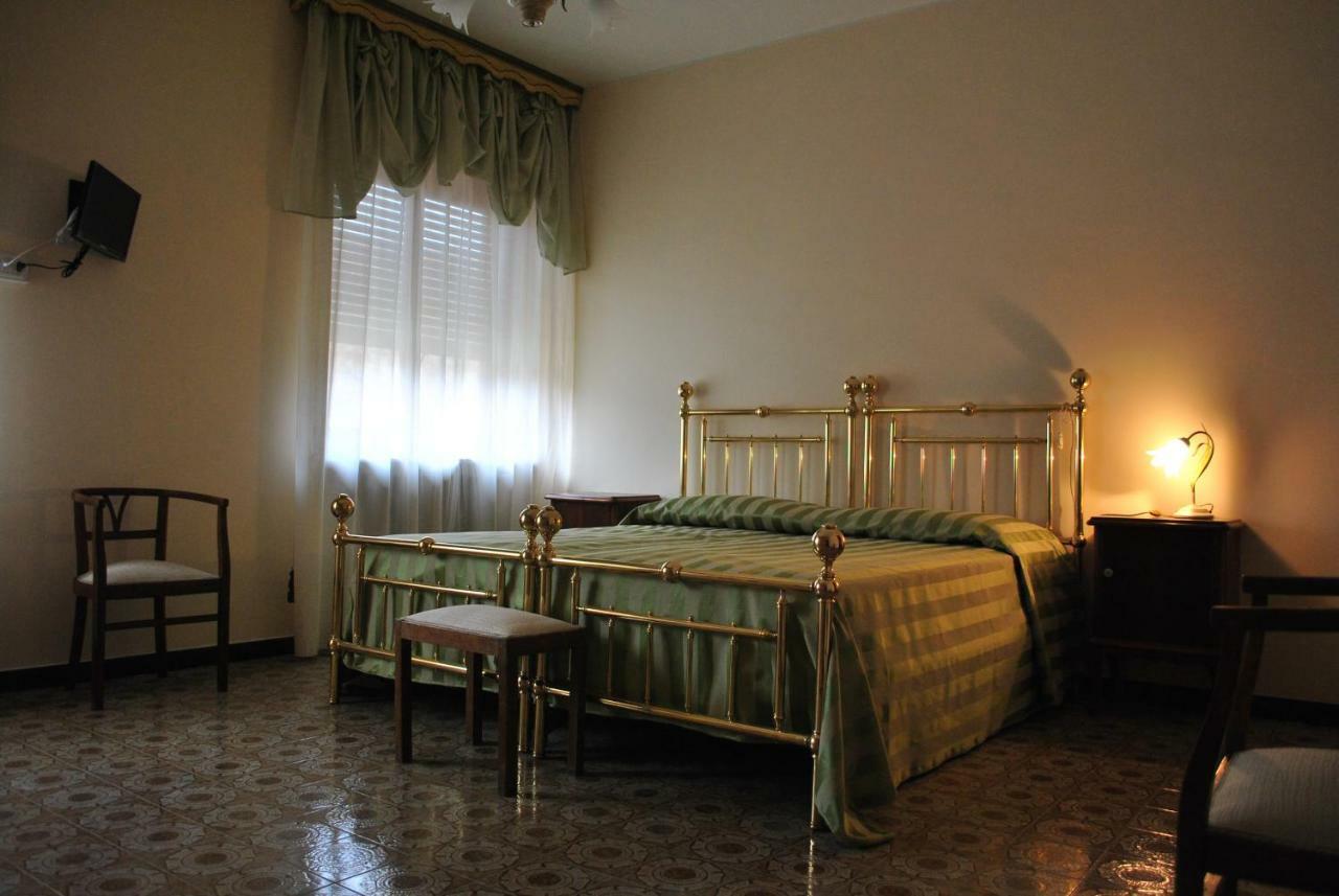 B&B Le Coccinelle Torre Bormida 外观 照片