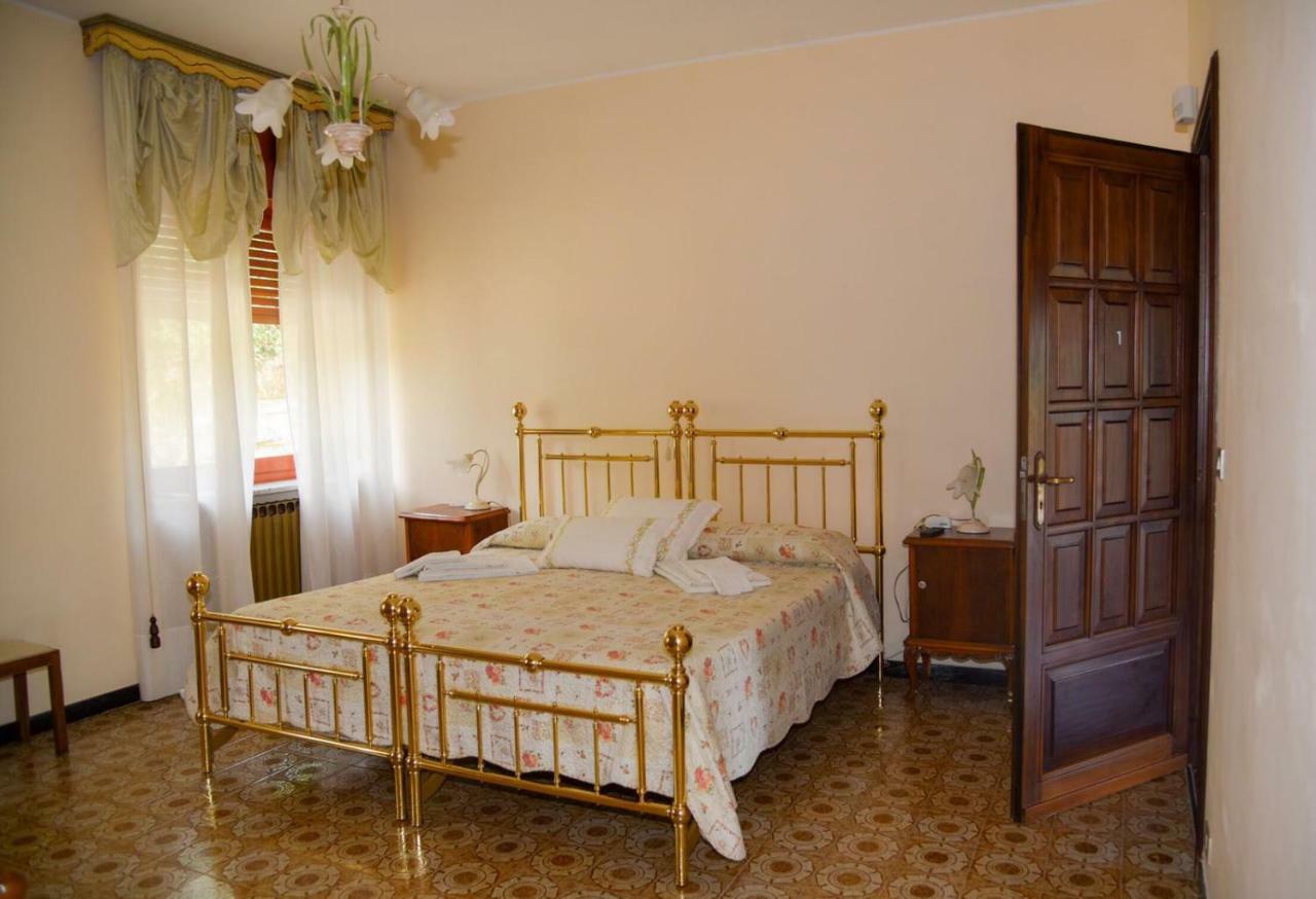 B&B Le Coccinelle Torre Bormida 外观 照片